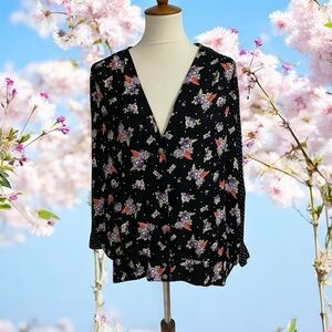 Black Floral Blouse Size XL
